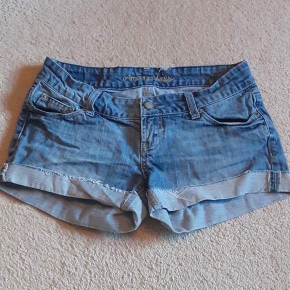 American Eagle Outfitters Pants - American Eagle shorts